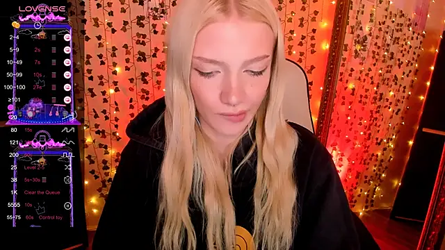 AnyaTaylor_ Chat XXX live