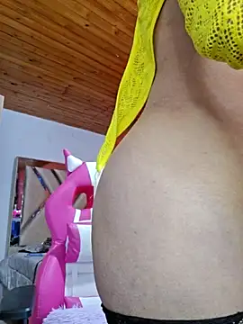 Shermie24 élő XXX-chatje