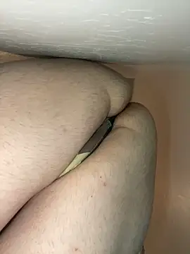 kennyCumz Show in webcam