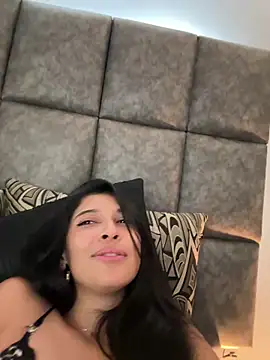 BrigitteVons 现场XXX聊天