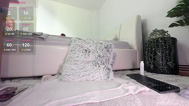 innocent_eva1: απευθείας συνομιλία ΧΧΧ