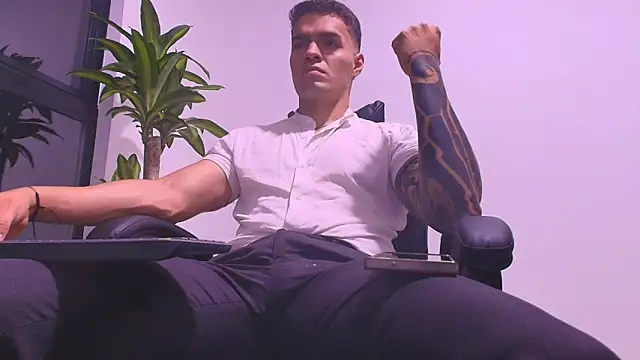 Show de webcam de ALPHA_DOMINUS_