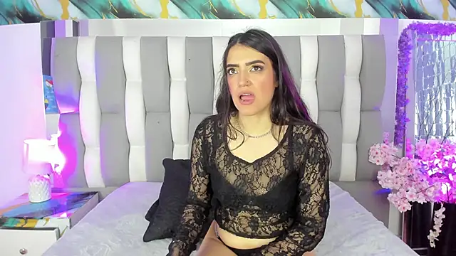 IsaDiiaz 即時 XXX 聊天