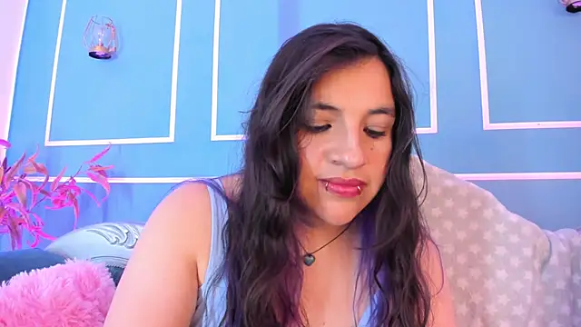 TaraTaylorr Live XXX-Chat