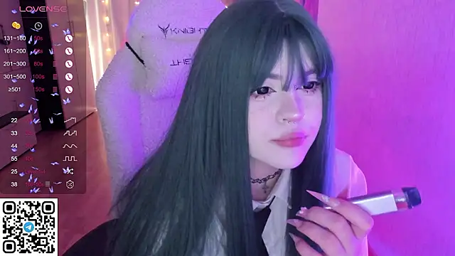 SelenaCute's Live XXX Chat