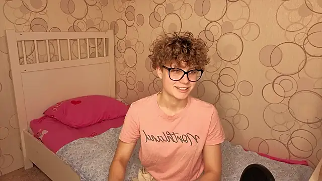 LibbyDuhl: онлайн-секс-чат