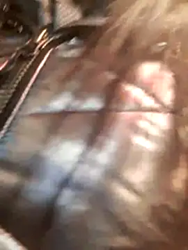 Chat +18 de Tinka-Bella-Privat ao vivo