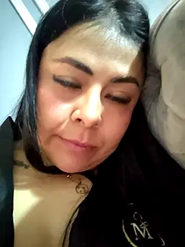 Aniajoness_ Chat XXX live