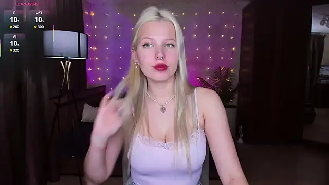 Chatroom XXX en direct de AliceJuly