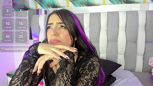 IsaDiiaz Chat XXX live