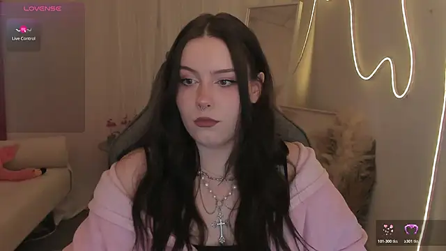 CoraMielのライブXXXチャット