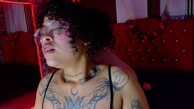 Živý XXX chat mia_hernnandez