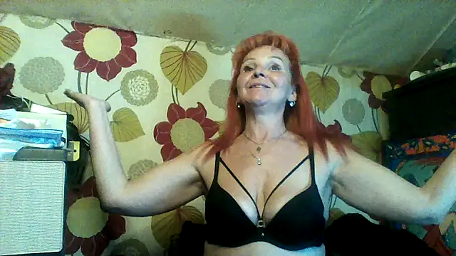 CassandraSandra44のライブXXXチャット