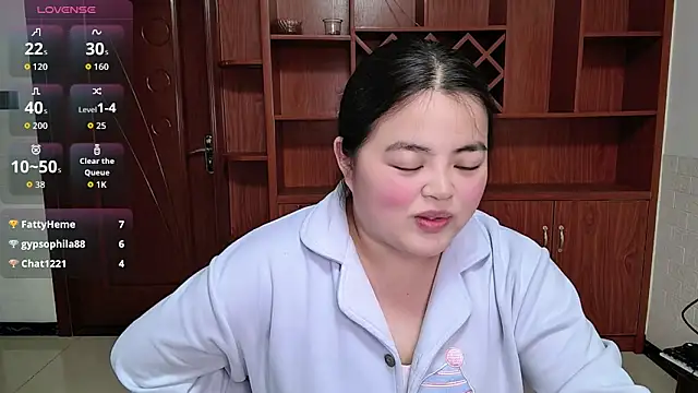 Candy-259's Live XXX Chat