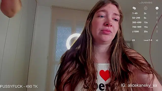 alicekanekyのライブXXXチャット