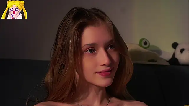 EdlinHargus Adlı Modelin Canlı XXX Sohbeti