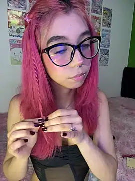 Valen-Foxx1 live XXX chat