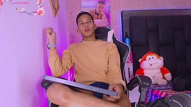 dilan_alfonzo webkamerás műsora