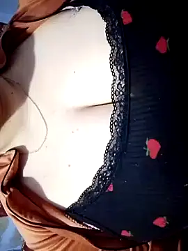 Hnonasix89 Show in webcam