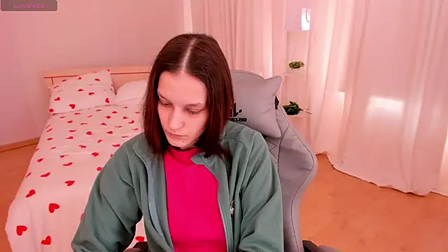 KrisDoeil's Live XXX Chat