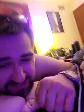 ApexPuppy's Live XXX Chat