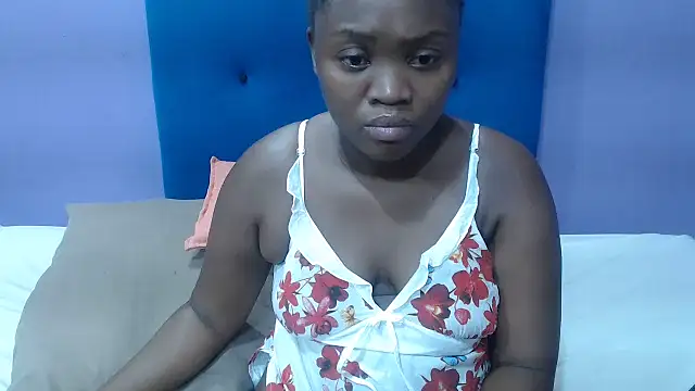 CoconutAss লাইভ XXX চ্যাট