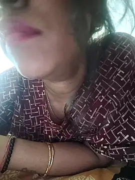 Chat +18 de Lavanya_sexyy ao vivo