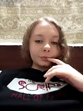 Ekaterina27 élő XXX-chatje