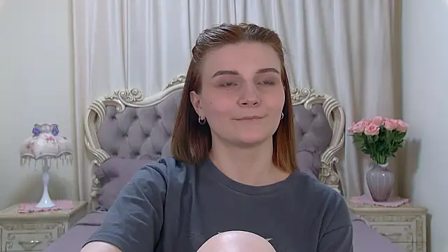 KellyStone élő XXX-chatje