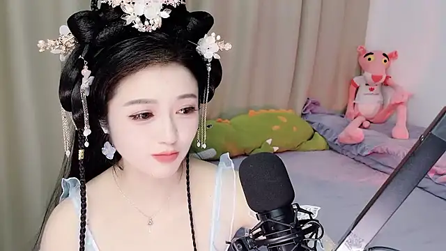 Chat +18 de starsqimei ao vivo