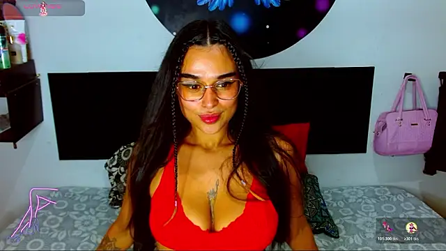 Ana_Riderr élő XXX-chatje