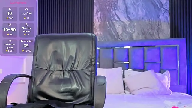 SienarosewoodのライブXXXチャット