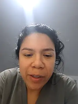 Show de Aila_Phone na webcam