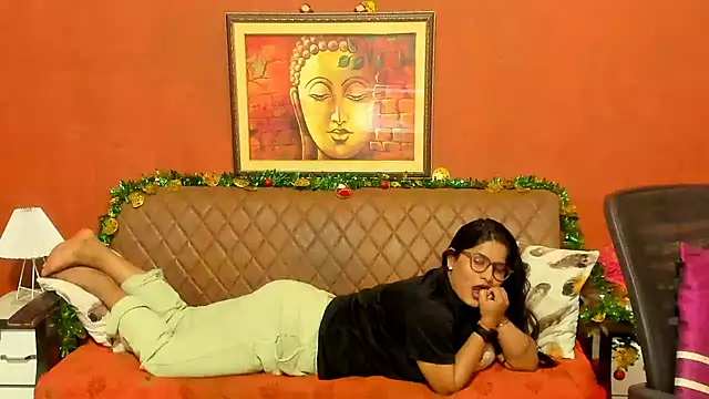 Jasmine_Jaey1: онлайн-секс-чат