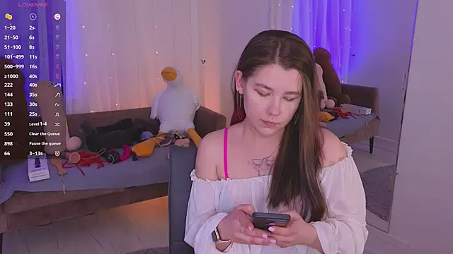 Mira_Falls' Live XXX Chat