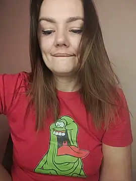 Chat +18 de KrissSexi ao vivo