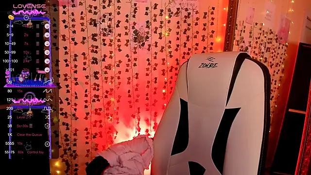 XXX chat uživo modela AnyaTaylor_