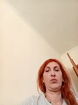 MssAngela: απευθείας συνομιλία ΧΧΧ