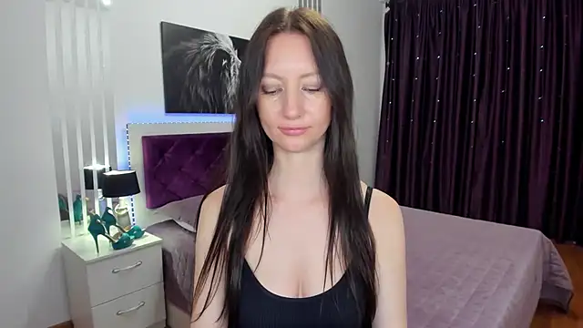 NikaHoney: онлайн-секс-чат