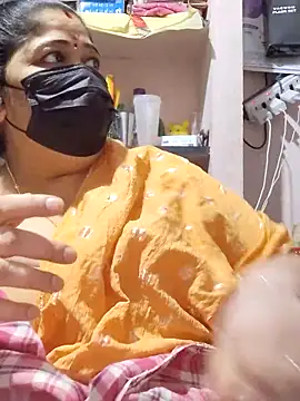 tamilthanushri Live XXX-Chat