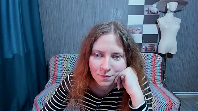 pa1e_pr1ncess élő XXX-chatje