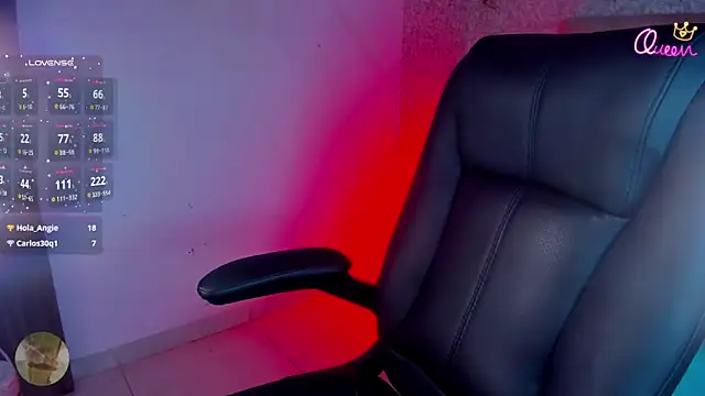 XXX chat uživo modela Kitty_Rose_CS