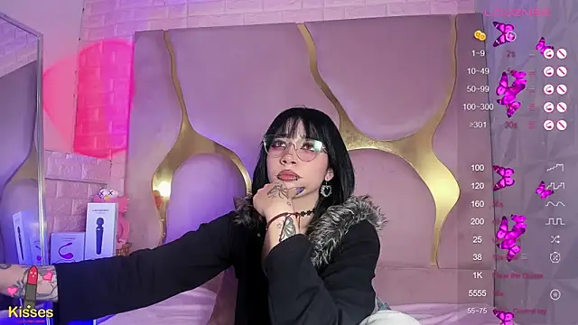 NaniiSisy 现场XXX聊天