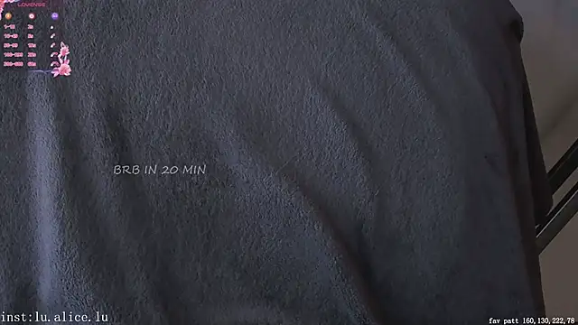 alicelu_ élő XXX-chatje