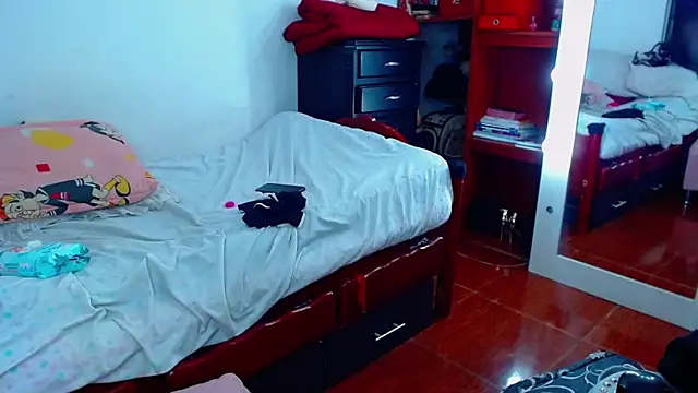 MariamGray1's Live XXX Chat