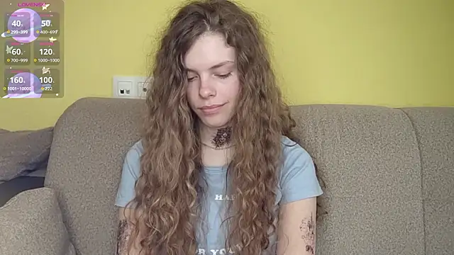 RayaNenlia élő XXX-chatje