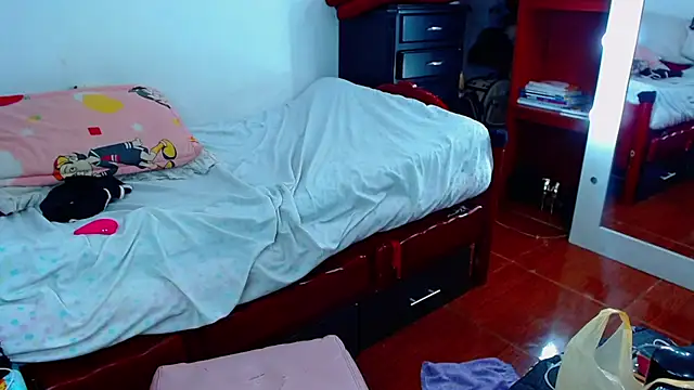 MariamGray1: онлайн-секс-чат