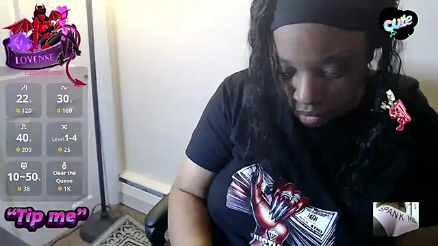 Sexymona1218 webkamerás műsora