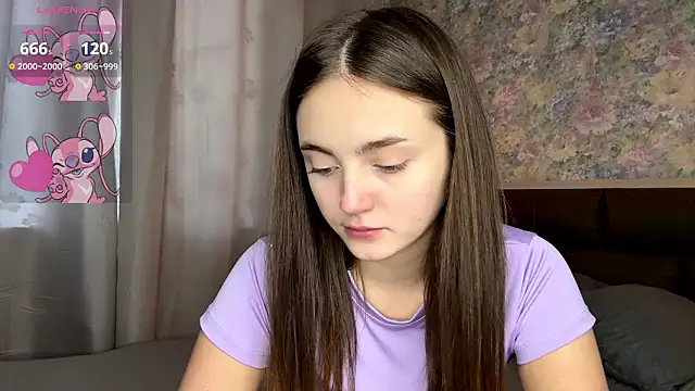 دردشة LoraDavi الجنسية المباشرة