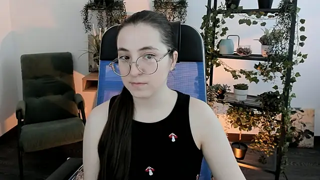 VirtuallVoyant Live XXX Chat